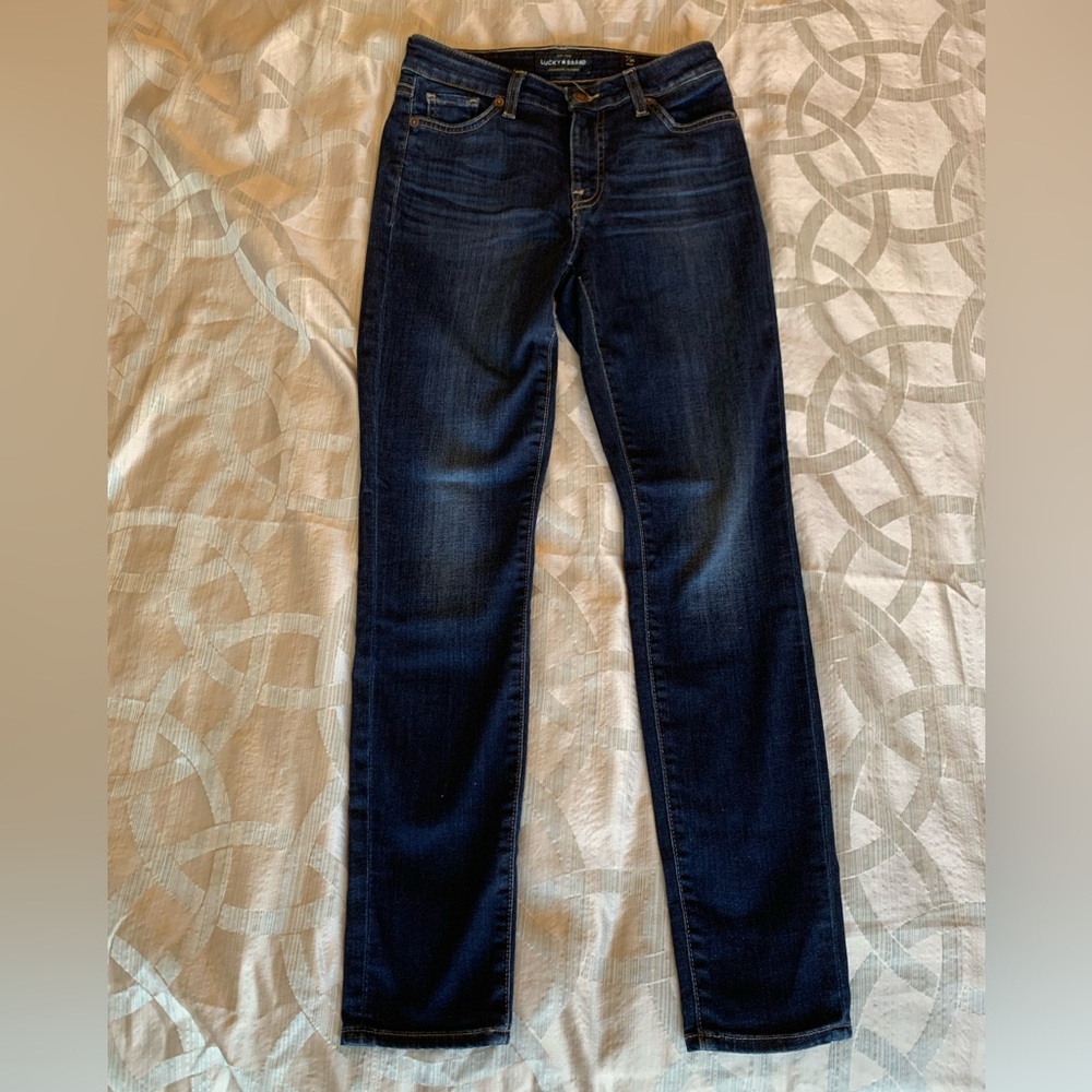 Lucky Brand Women’s Dark Wash skinny jeans size 0/25
